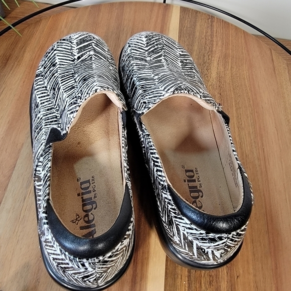 Alegria Keli Black & white Professional Nursing Nurse Work Shoes Flats Size 36 - Picture 8 of 17